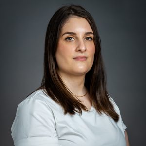 Maria EOSR9434-WEB square